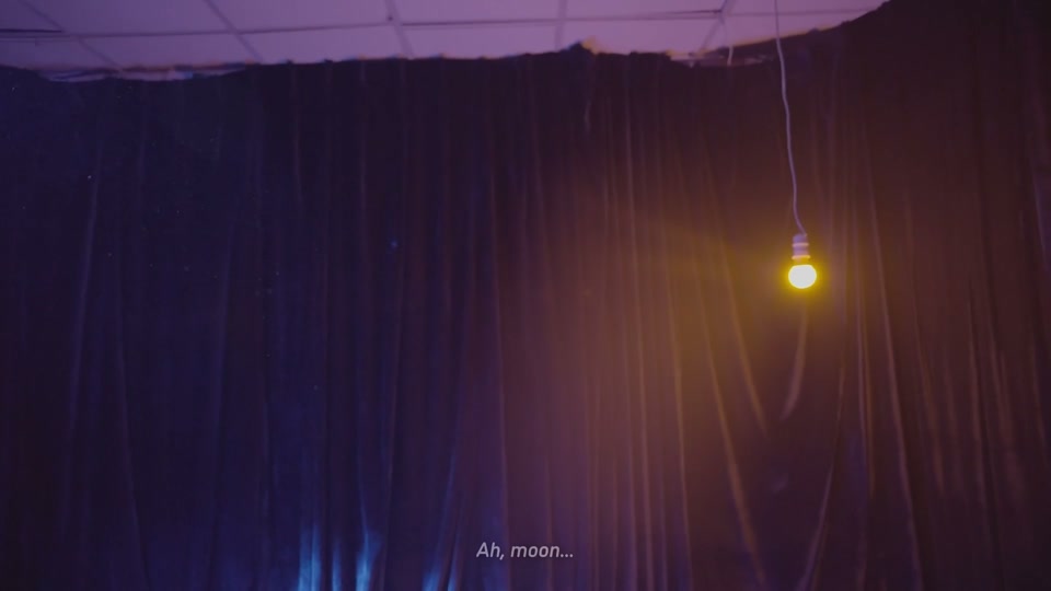 Film still at 27:56, Sun Jiarui: Ah, the moon.